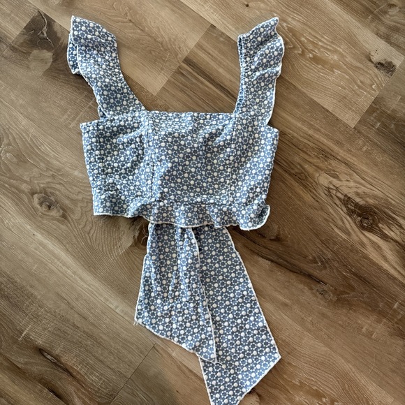 KIRIOUS LOS ANGELES Tops - kirious Los Angeles Demin Embroidered Tie Back Top Size Xs